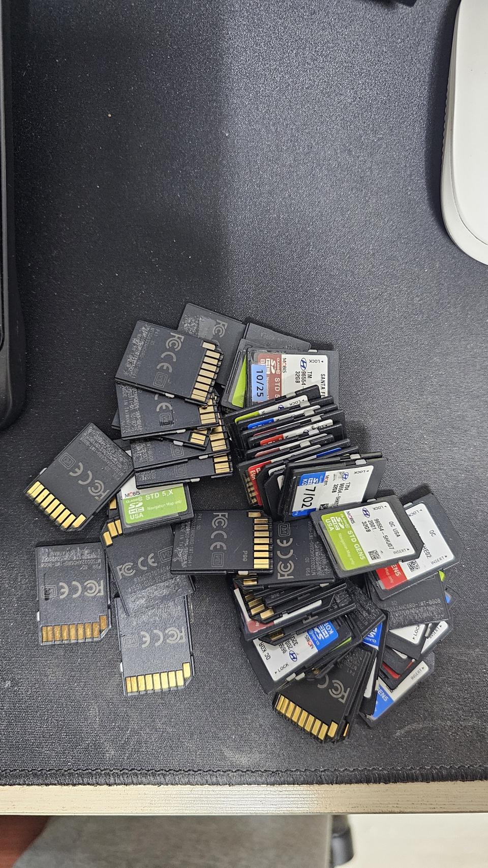 32G  SD카드 판매합니다..