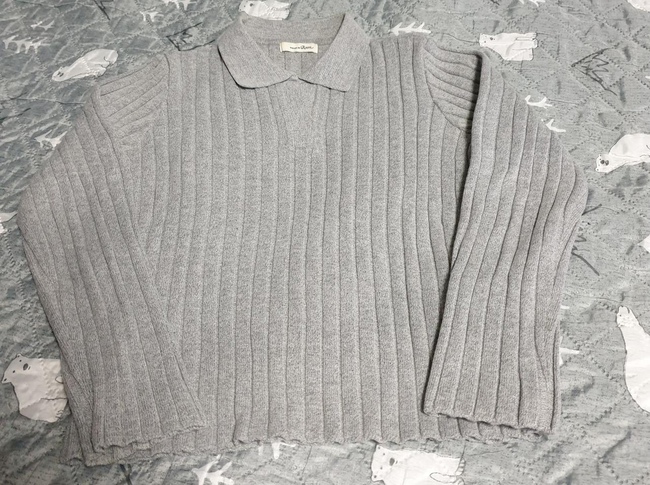 로엠 세미크롭 카라 긴팔 니트 그레이 (M)