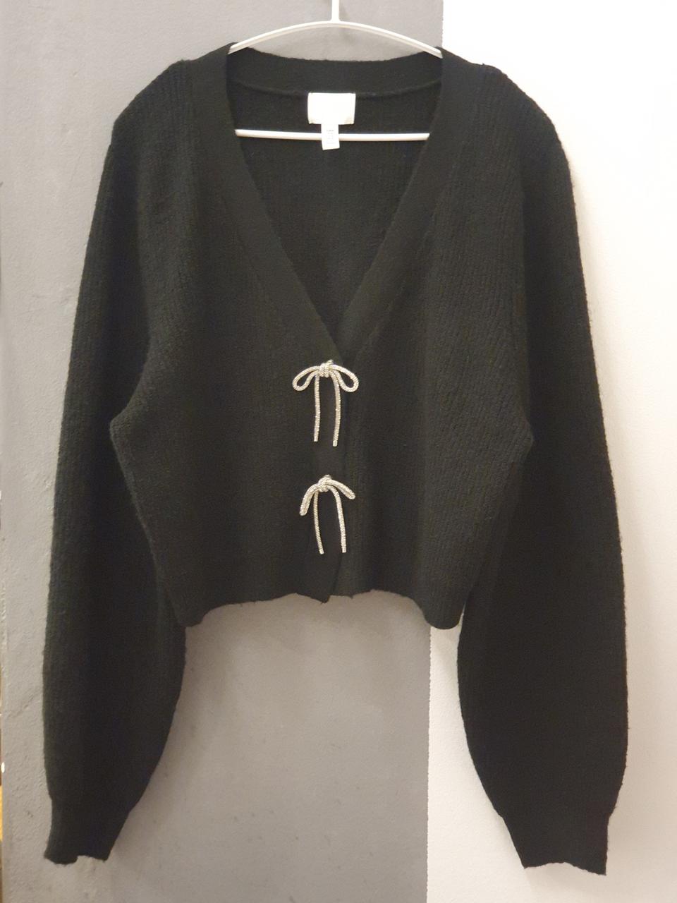 H&M 블랙 리본 가디건