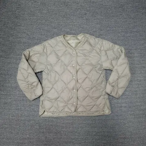 유니클로 울트라 라이트 다운 릴랙스 재킷 경량패딩