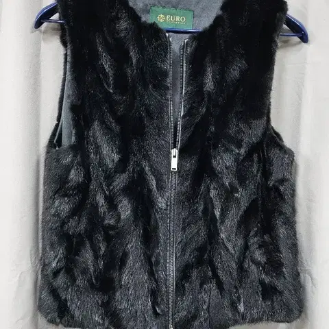 EURO 컬렉션 블랙 모피 조끼55