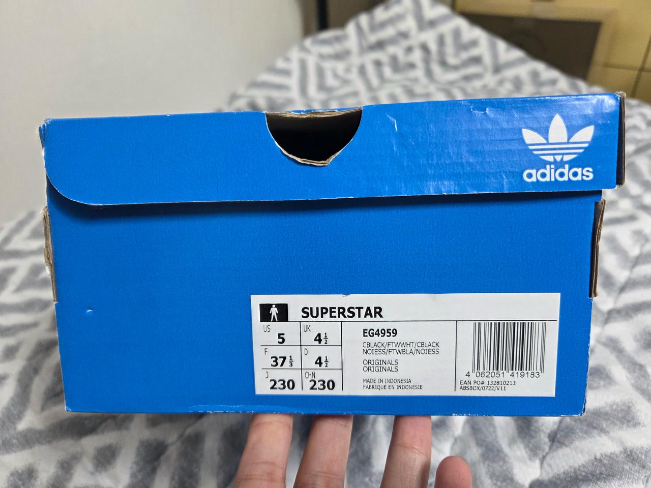 아디다스 슈퍼스타 검흰 운동화 230mm