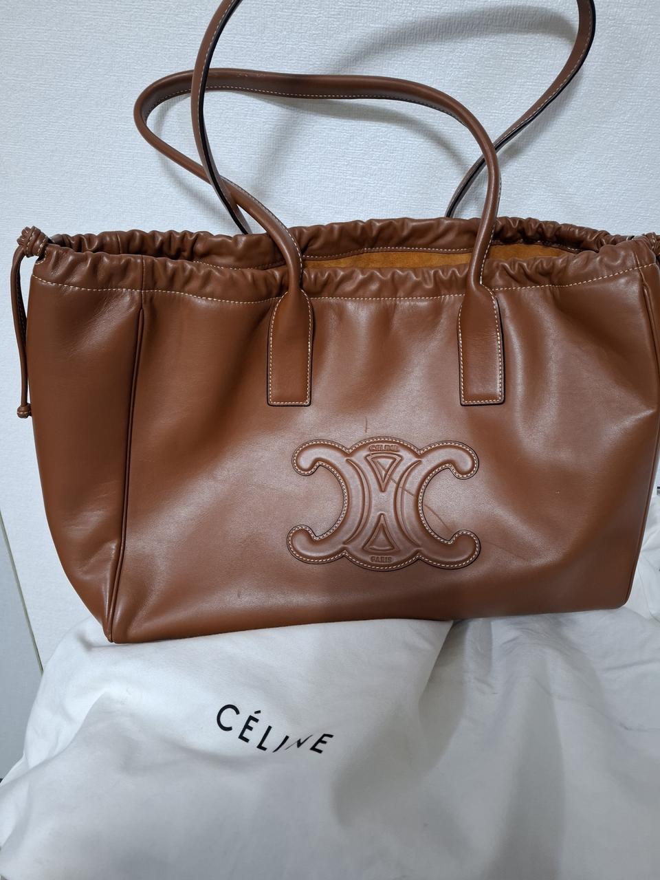 셀린느 리얼가죽 빅 숄더백