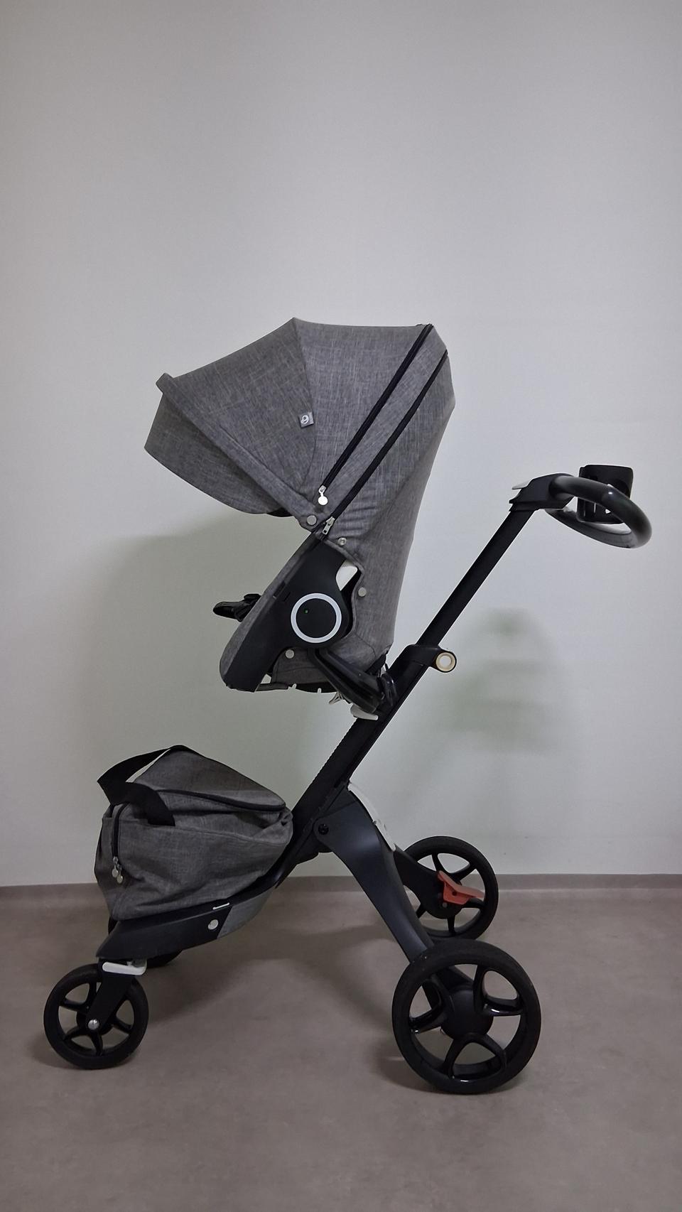 노르웨이산 최고급 명품 럭셔리 디럭스 유모차 스토케 신형. 정품 가방 +