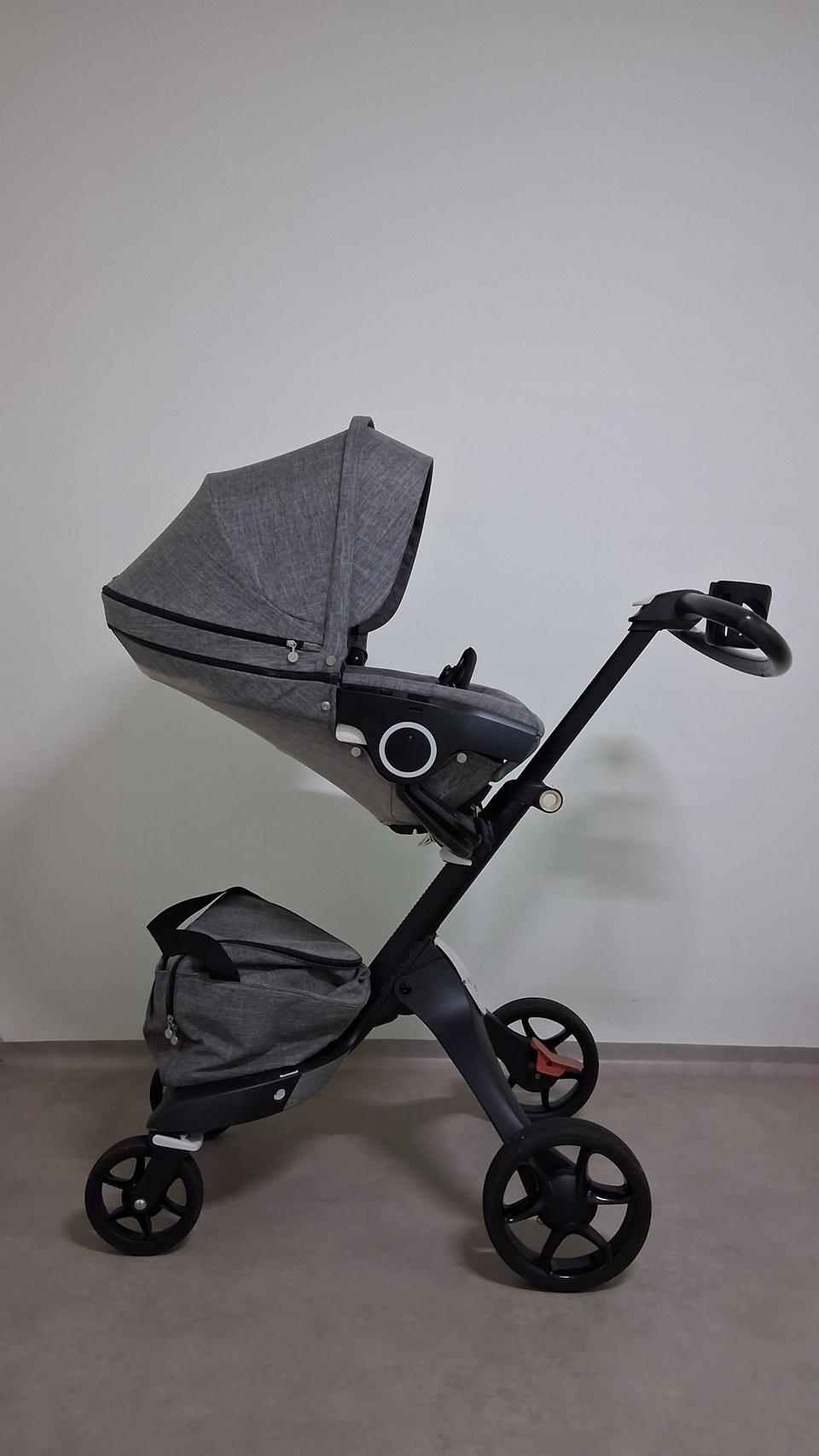 노르웨이산 최고급 명품 럭셔리 디럭스 유모차 스토케 신형. 정품 가방 +