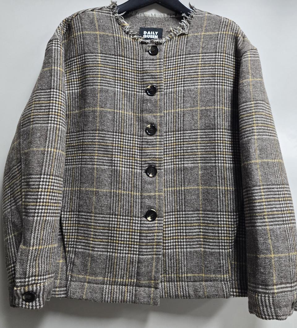 데일리 퀸 모 노카라자켓 free