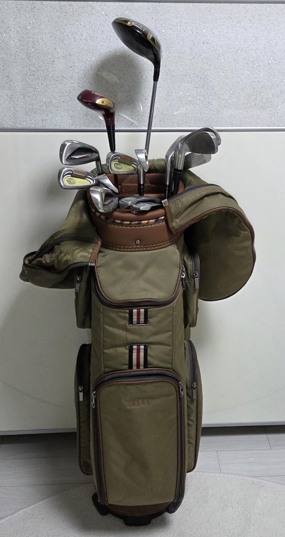 닥스 골프 캐디백 각종 골프채 15종