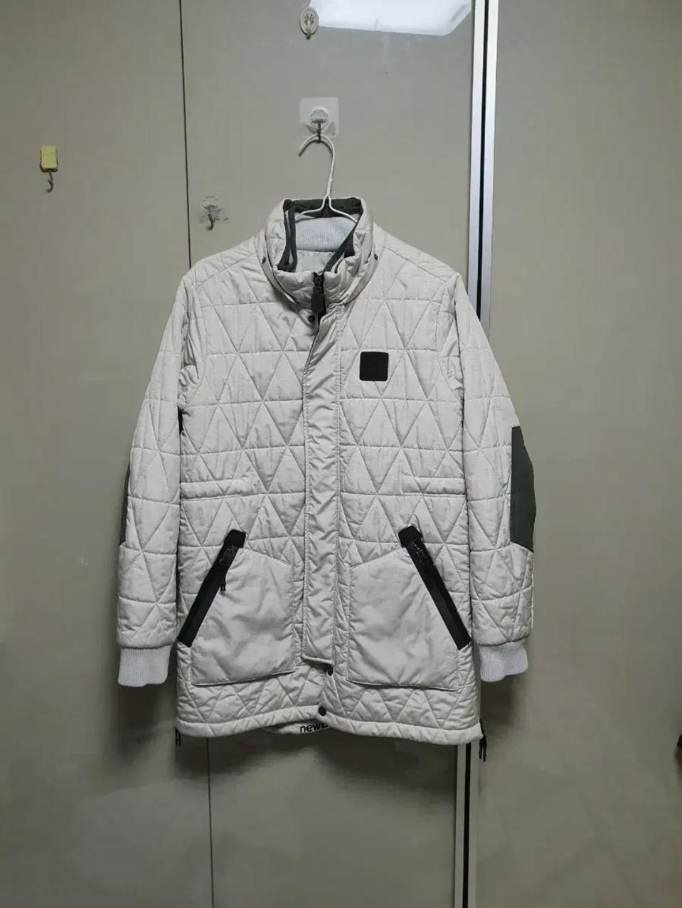 뉴발란스 여성 퀼팅 롱자켓(90,m)  33~1