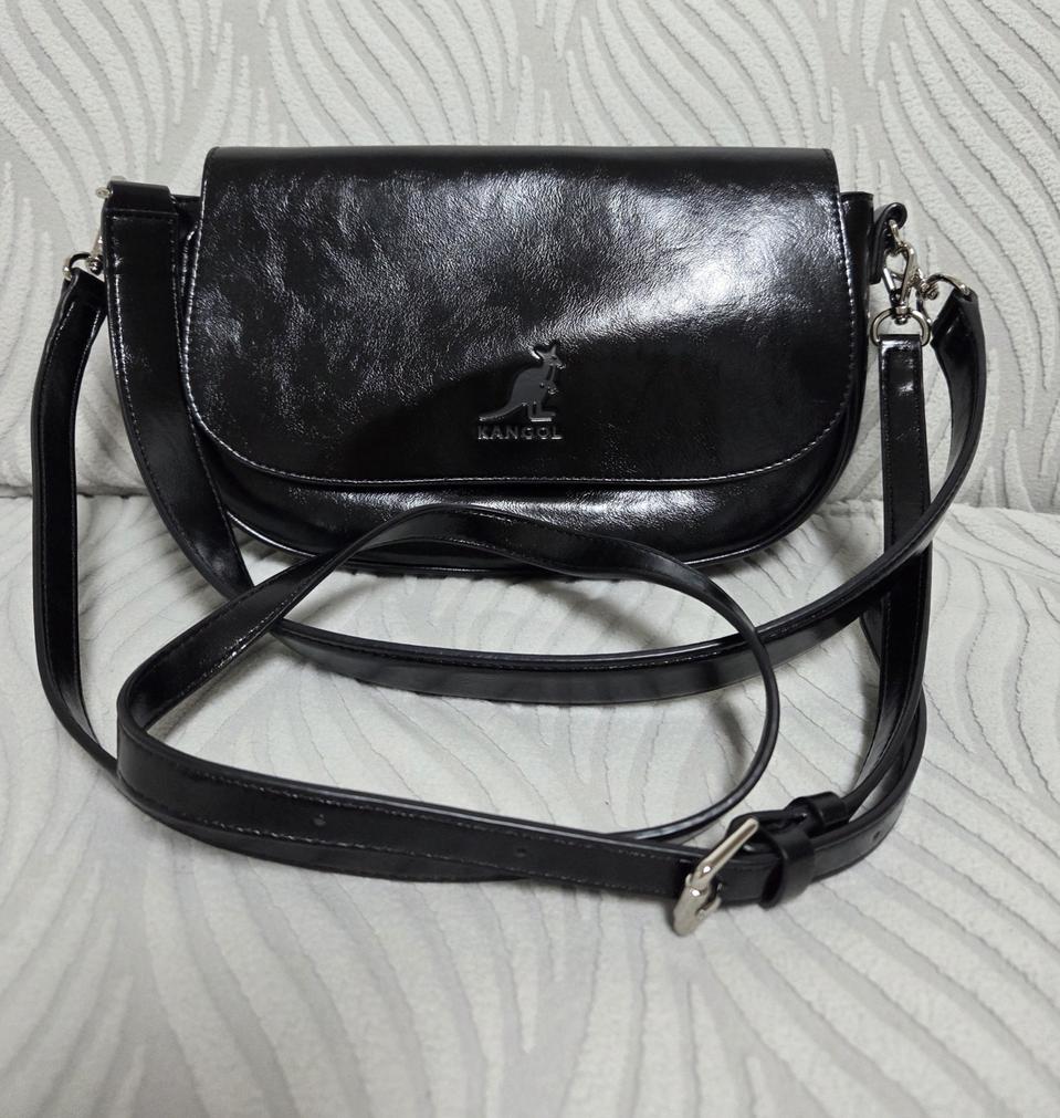 캉골 숄더겸크로스백