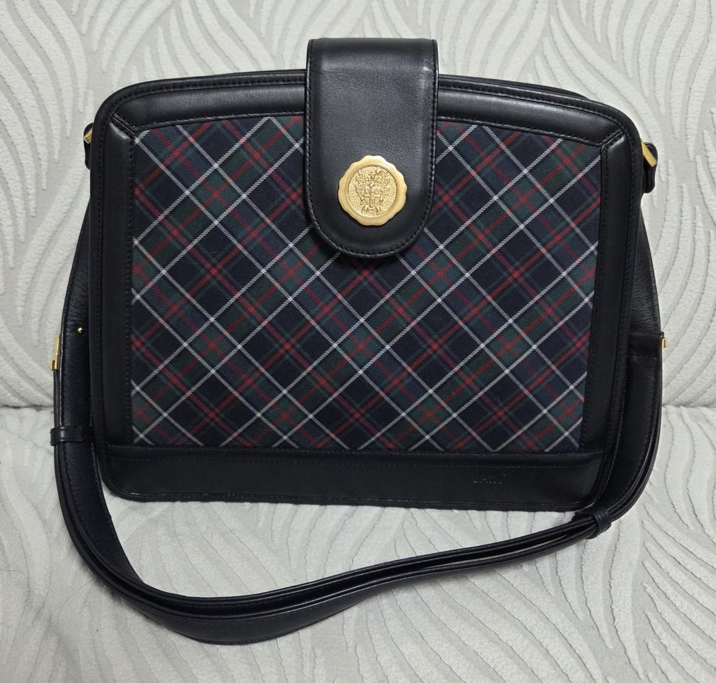 닥스 숄더겸크로스백