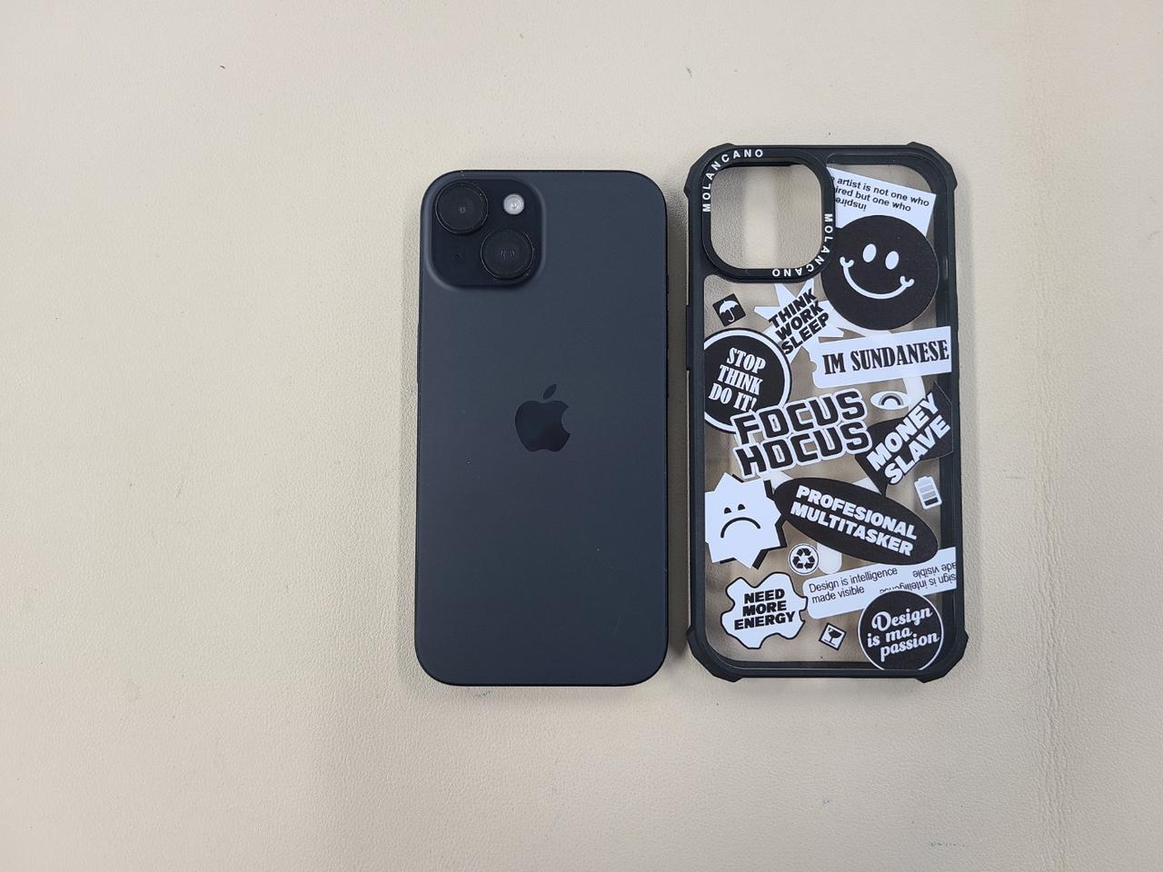 아이폰15 128기가 무기스 무찍힘  상태최상 ^^