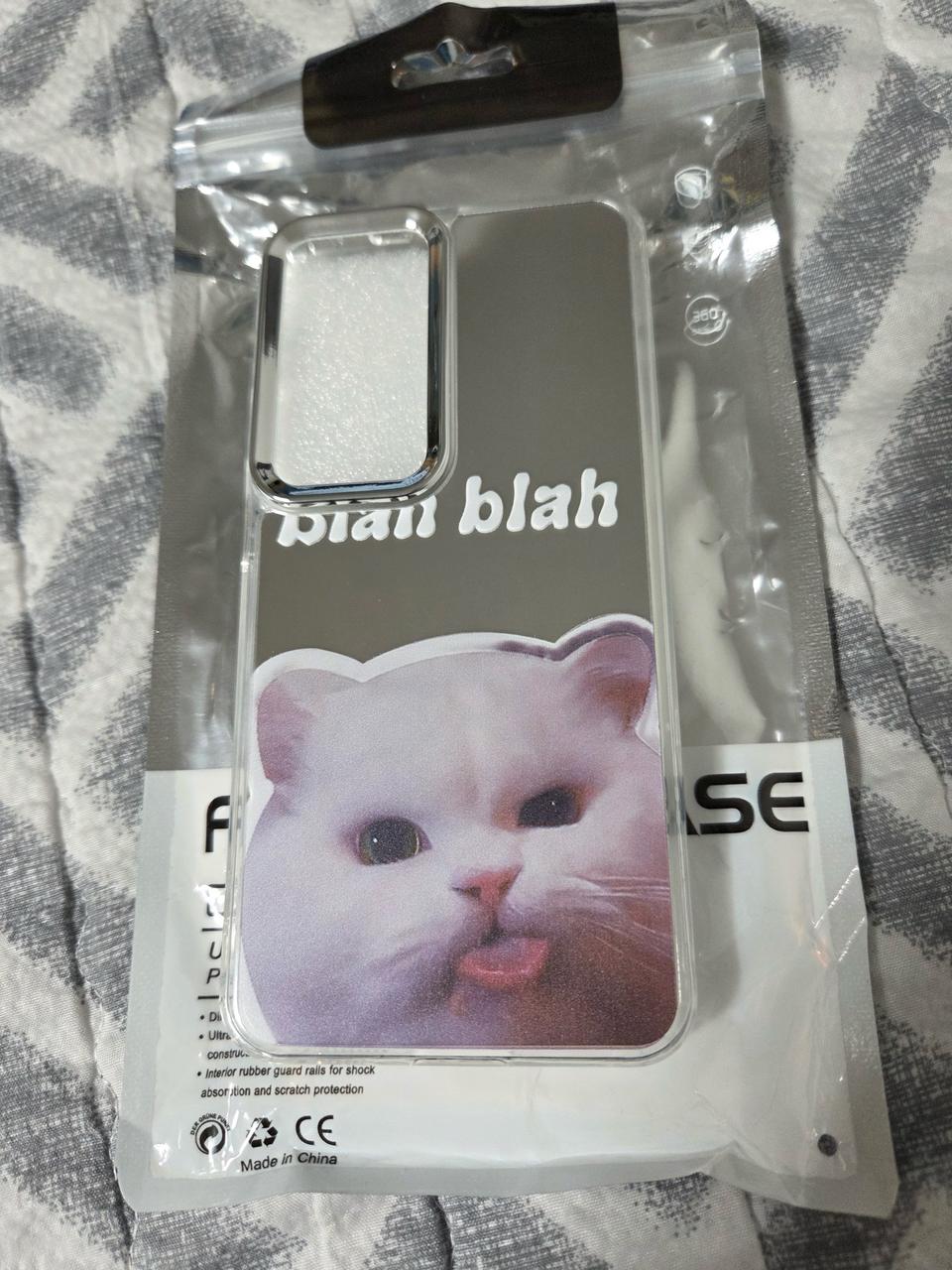 블라 고양이 미러 폰 케이스 갤럭시s25