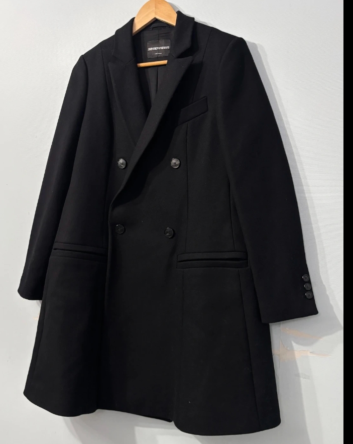 엠포리오 아르마니 블랙 더블 코트 ~66