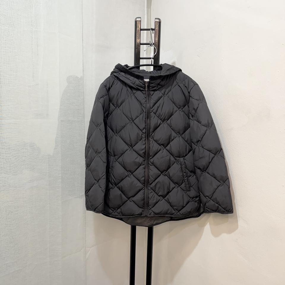 bcbg 구스다운 거위털 경량패딩 4002