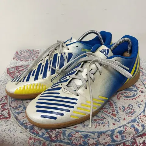 아디다스 프레디토 축구화 스포츠용 운동화 270 E00695