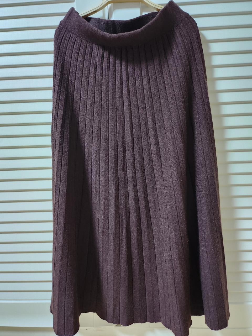 니트 밴딩 스커트(다크쵸코 색상)~ 미사용