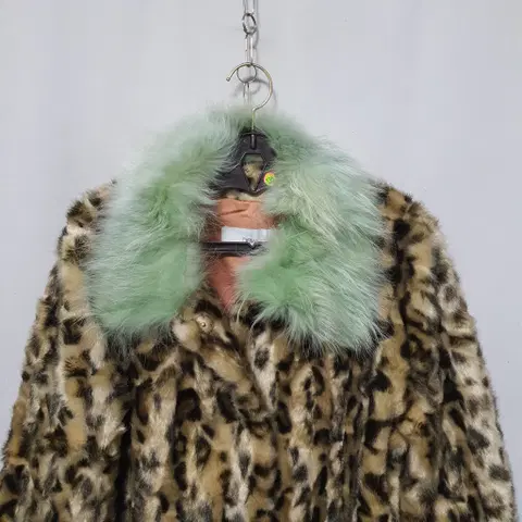 I135 듀엘 여성 호피무늬 퍼 코트 55