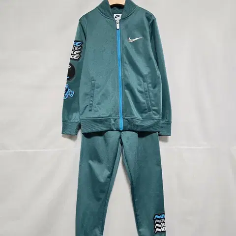 나이키 청록 트레이닝복 셋업 상하의 세트 아동 5-6세 1216
