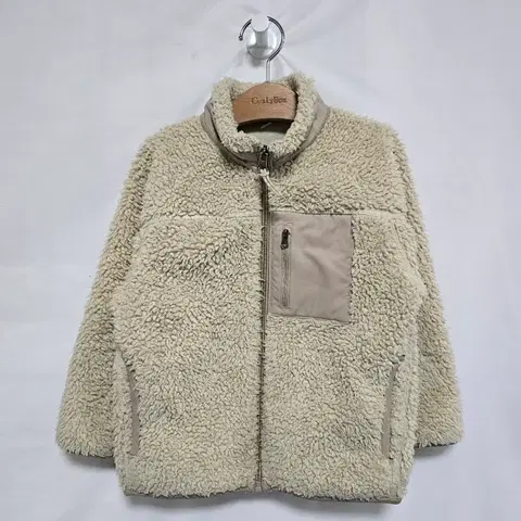 유니클로 아이보리 후리스 집업 자켓 아동 5-6세 1209