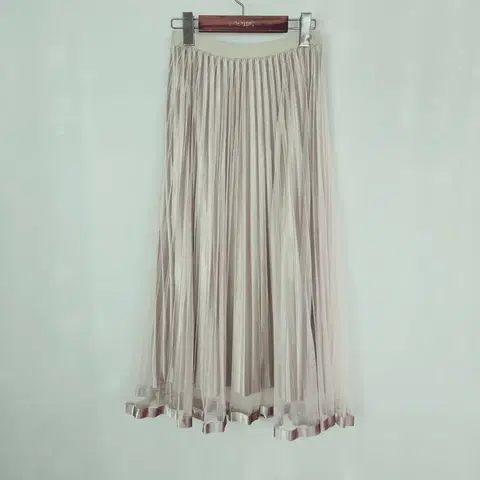 ADORABLE 플리츠 망사 샤 롱스커트 프리사이즈