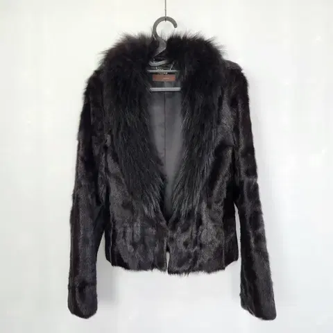 [LIST] 리스트 천연 고트퍼 리얼 모피 자켓 여성 55 라쿤퍼카라