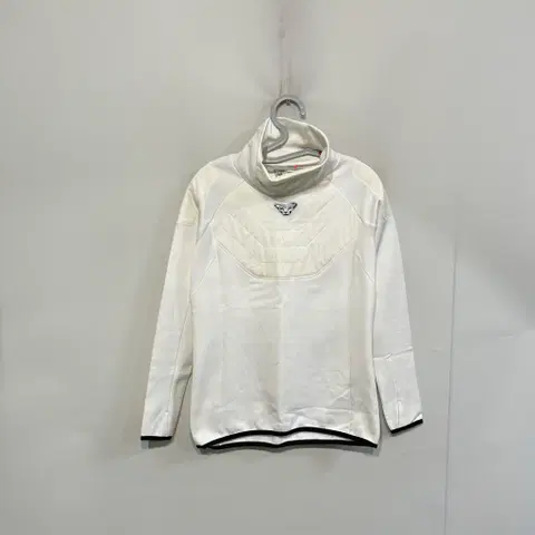 다이나핏 여성 기모 티셔츠 85