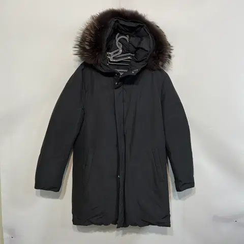 한섬 시스템옴므 남성 라쿤퍼 구스 패딩 새상품급 105