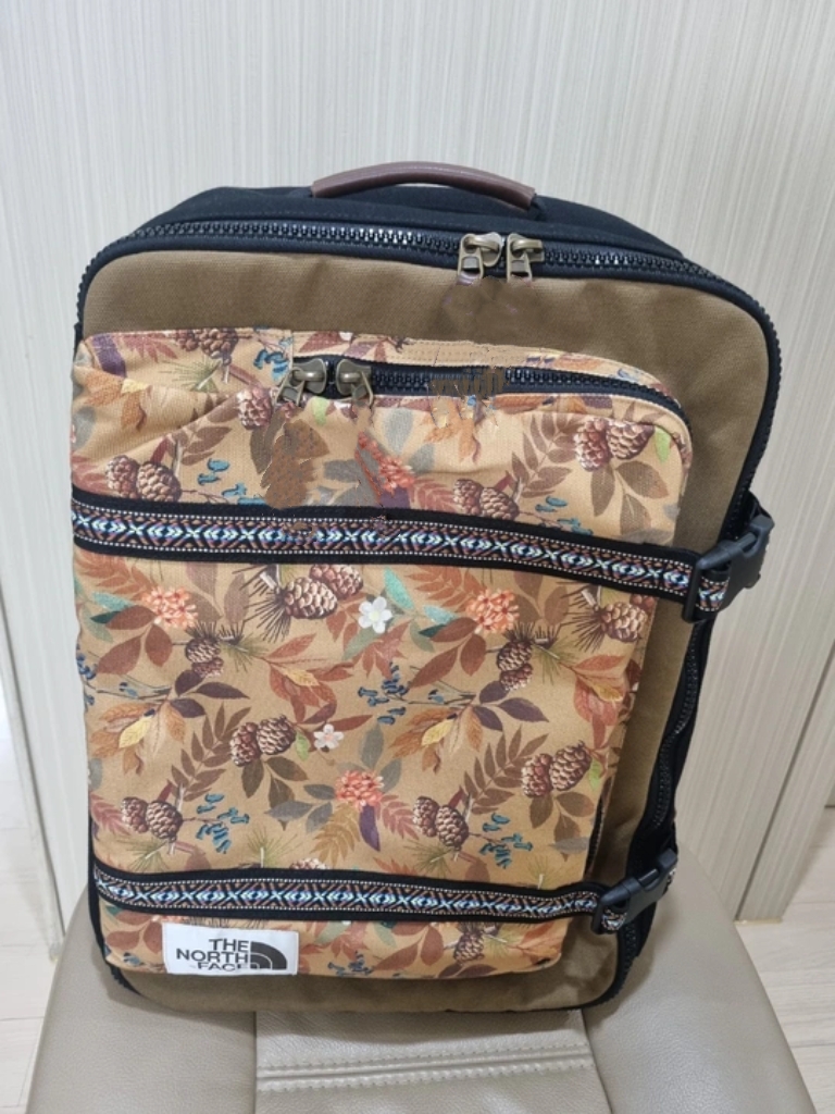 노스페이스 백팩