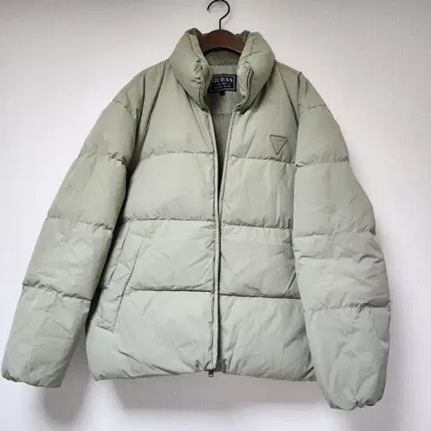 게스 패딩 점퍼 민트색 95