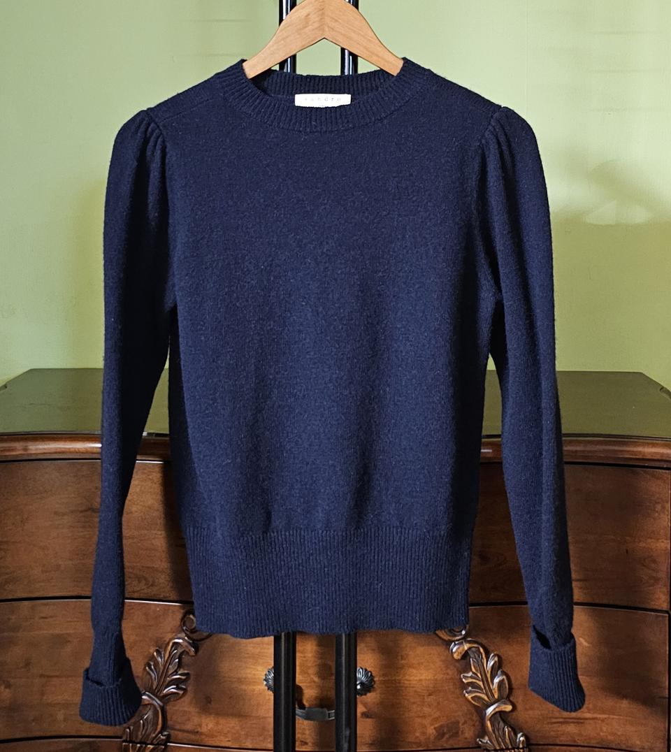 산드로 퍼프소매 니트