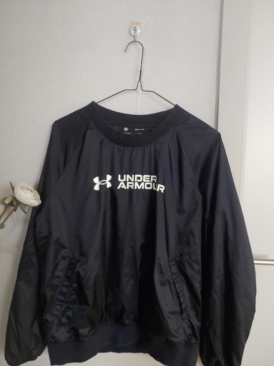 Under Armour 언더아머 블랙 여성 웜업 바람막이 SM