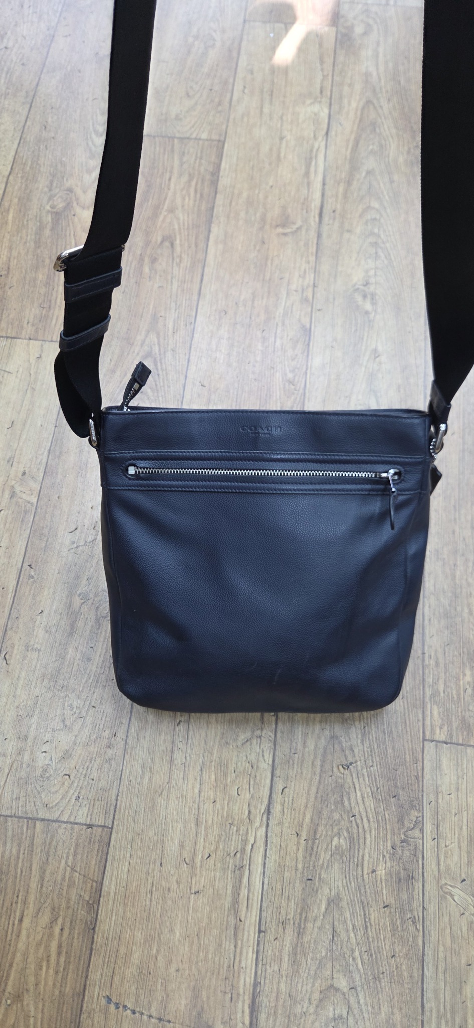 코치 남성 크로스백