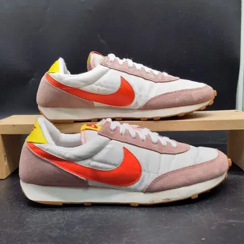 나이키 데이브레이크 코랄 남성운동화 265