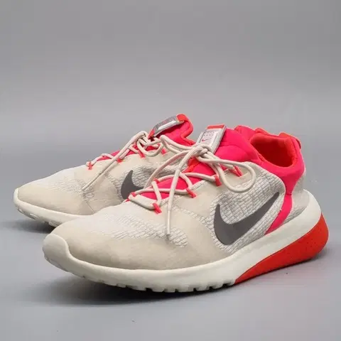 나이키 삭레이서 여성런닝화240