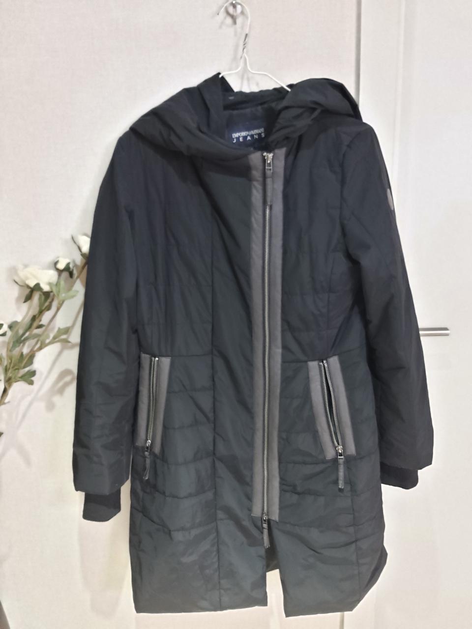 ARMANI  엠포리오/아르마니 여성 후드 패딩 42사이즈