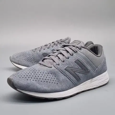뉴발란스 24v1 남성운동화275