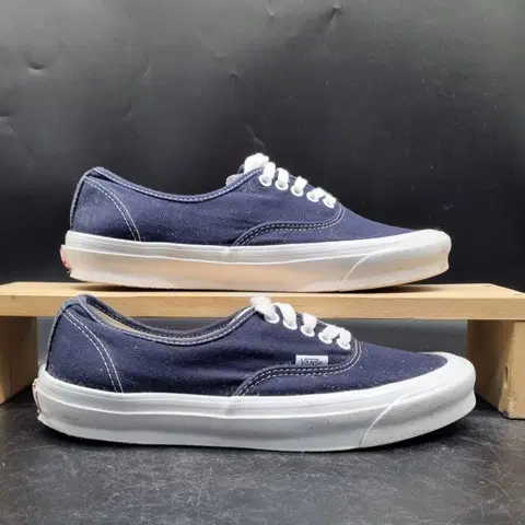 반스 볼트 어센틱 네이비 남성스니커즈280