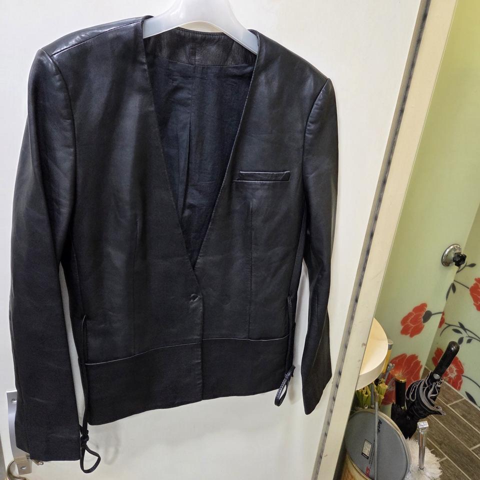 휴고보스  램스킨 자켓