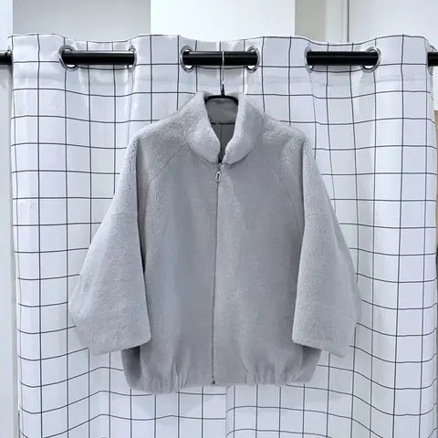 셀럽샵 양모100% 리버시블 무스탕