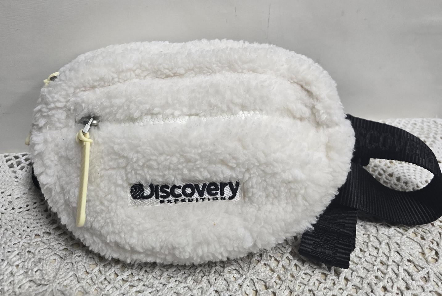 디스커버리 뽀글이 힙색