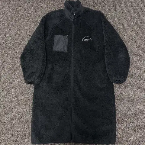 OiOi Seoul 오아이오아이 서울 뽀글이 털 롱 집업 블랙 L