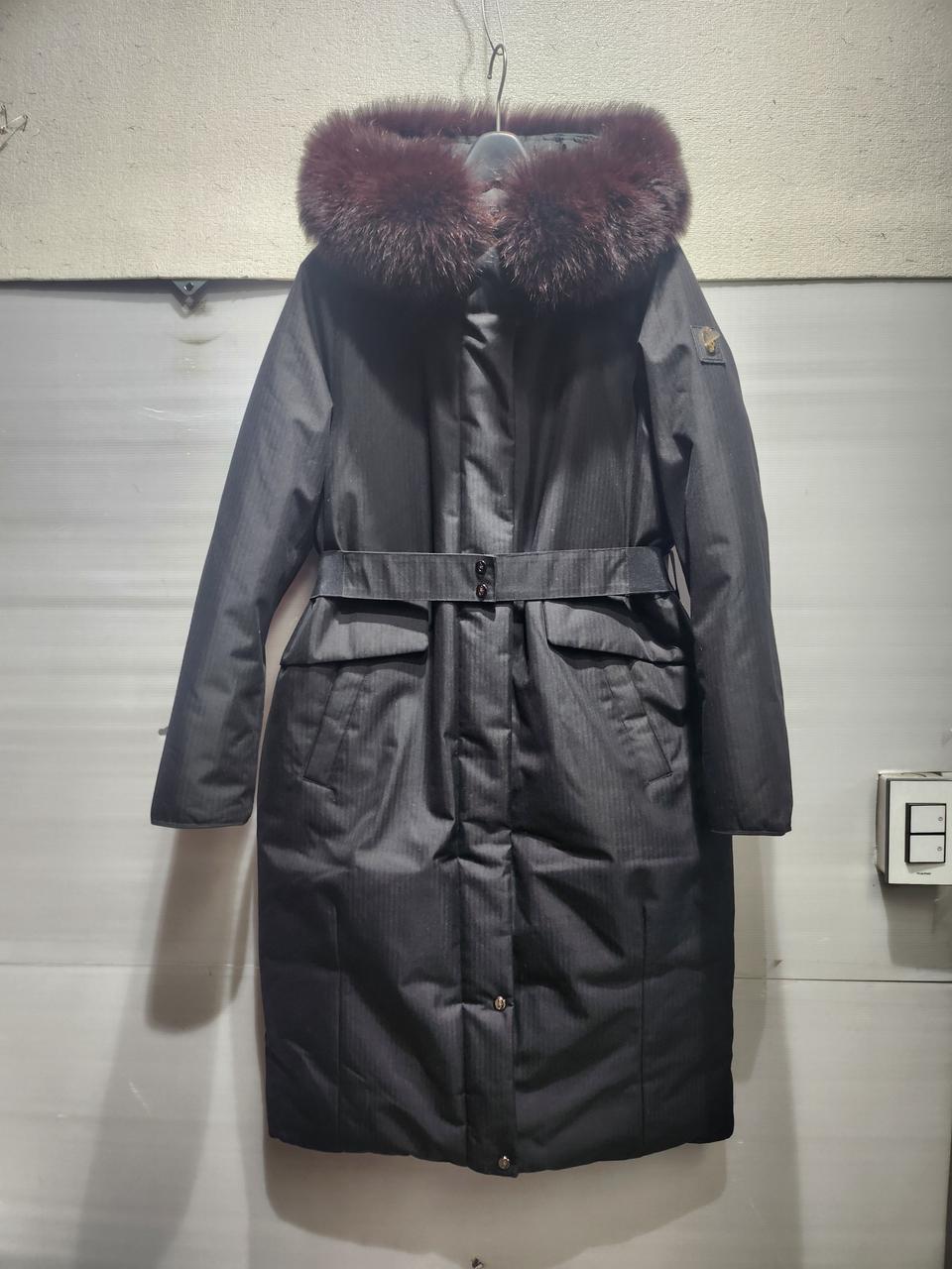 꼰떼 오브 플로렌스 블랙  폭스퍼 롱다운