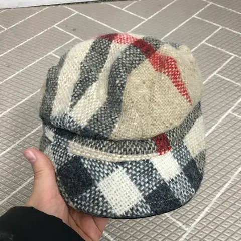 버버리 정품 키즈 뉴스보이 캡 모자