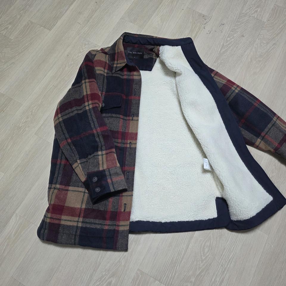 90호정도)TBJ 양털안감 체크 셔츠 자켓