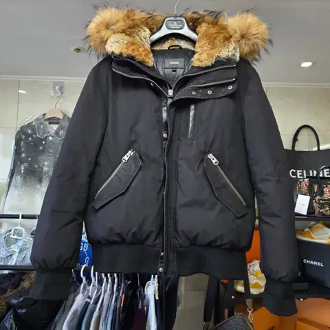 {클로젯}[42]맥케이지 딕슨 브라운 퍼 숏 다운 패딩 자켓