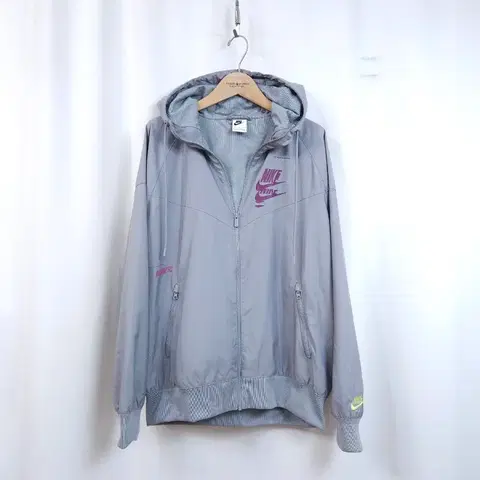 나이키 바람막이 그레이 후드집업
