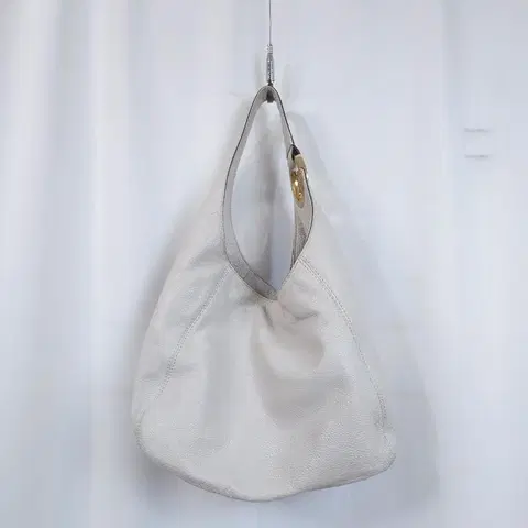 마이클코어스 가죽 숄더백