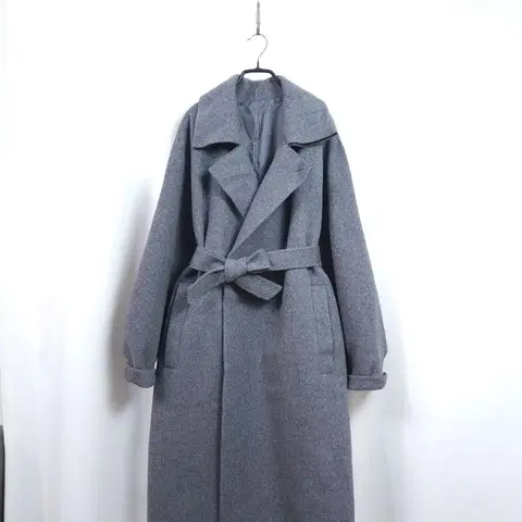 롱 기장 벨트 울 핸드메이드 코트 회색