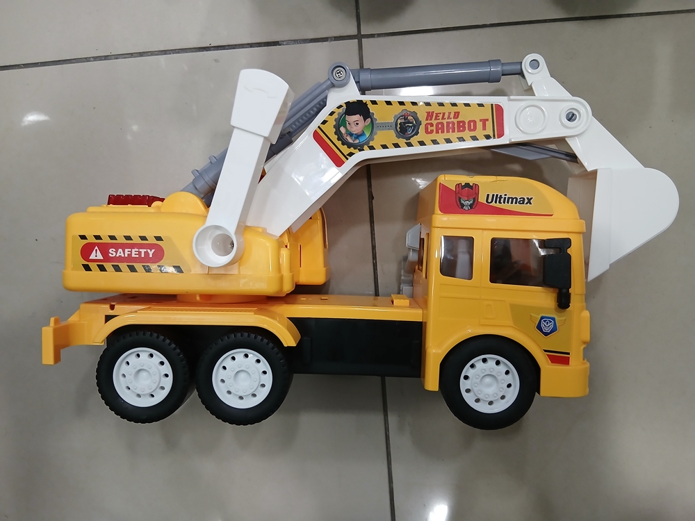 헬로카봇 울티 포크레인 장난감 중고 가로 31 세로 18 폭10cm