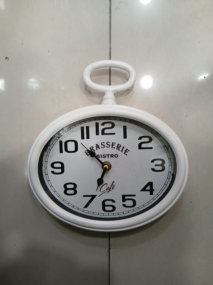 BRASSERIE BISTRO cafe 빈티지 인테리어 시계 중고 
